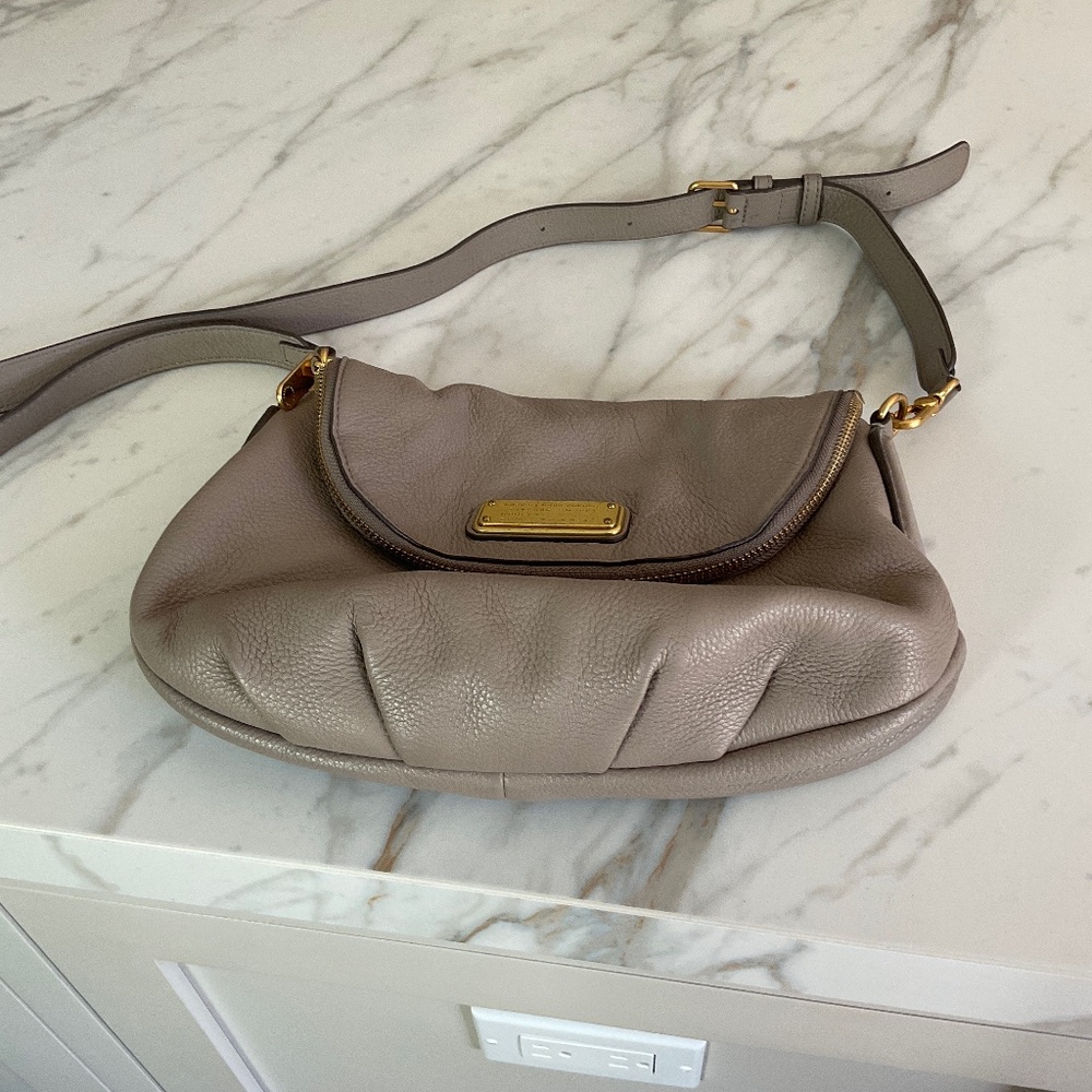 Marc Jacobs crossbody purse